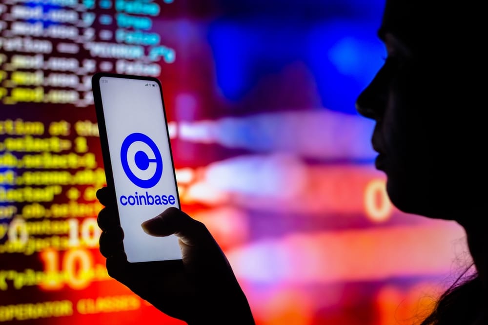 Coinbase VP Warning Taxes Targeting DeFi Challenging to Enforce